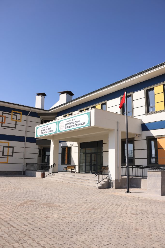 Adıyaman Besni 8 Derslikli Okul